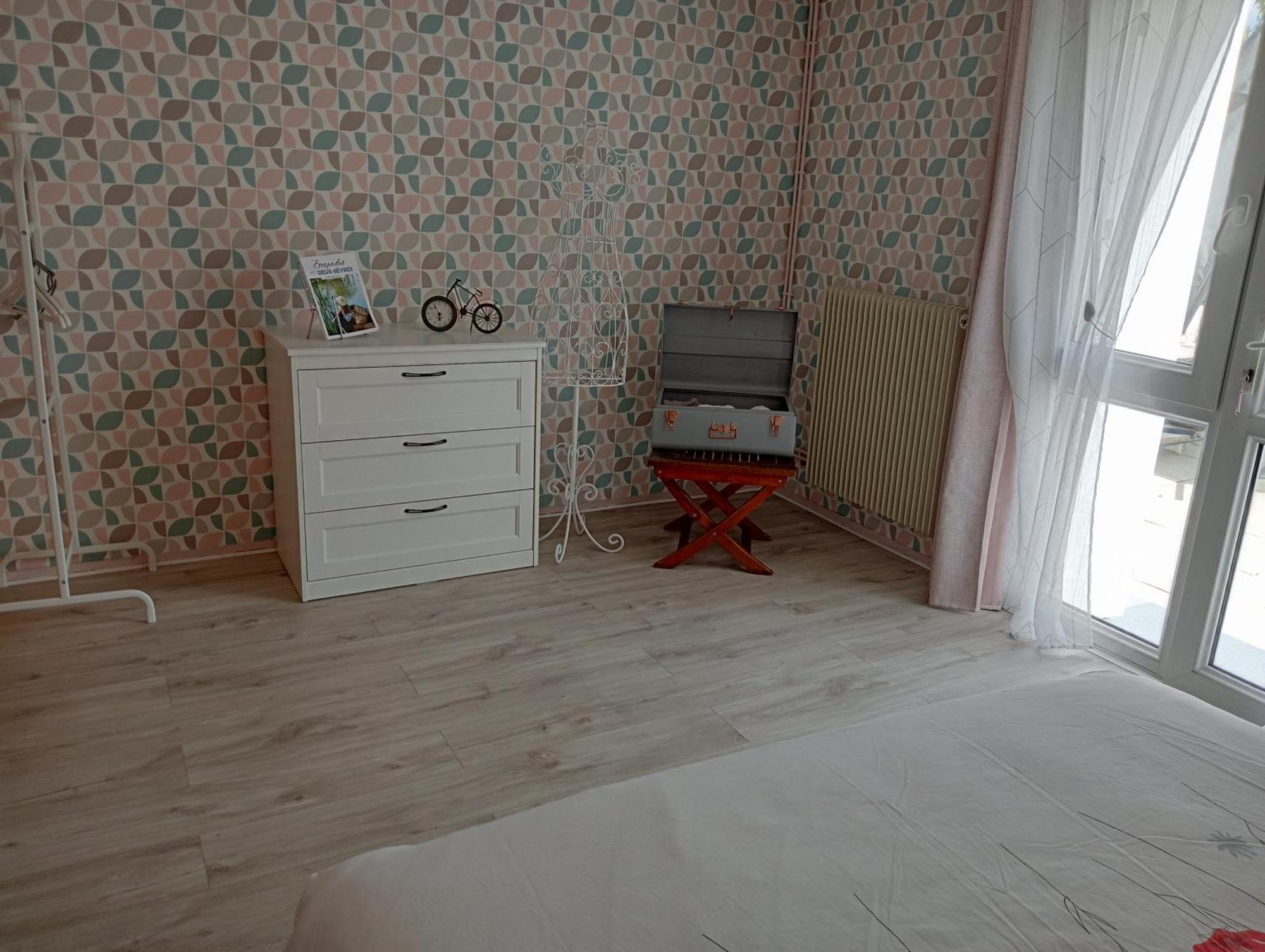 Апартаменты Chez Papinette, Proche Gare Et Centre, Pdj Compris Ньор Экстерьер фото